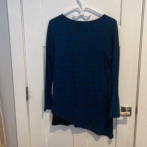 Tunic - Picture 3 of 3